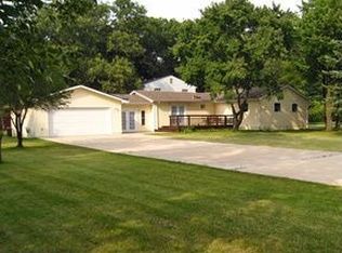 1816 Oakridge St, Portage, IN 46368