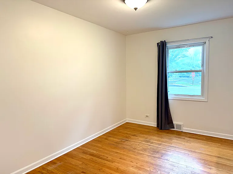 1006 N Dryden Ave — Photo 23