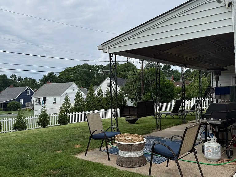 4413 Vale Dr — Photo 11