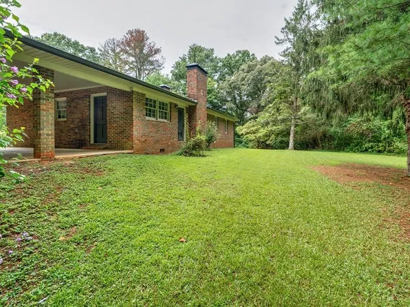 2172 Tails Creek Rd, Ellijay, GA 30540