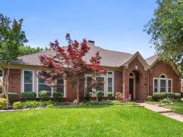 1001 Muirfield Dr, Mansfield, TX 76063