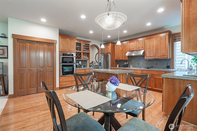 5th image of 20229 134th Avenue NE