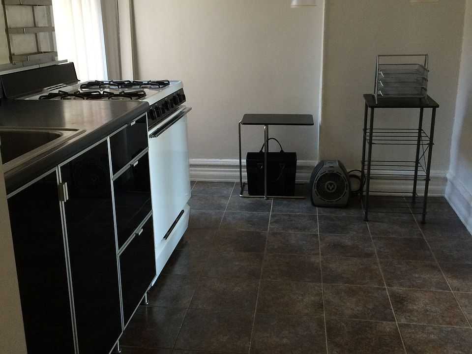 1st image of 3420 Avenue N