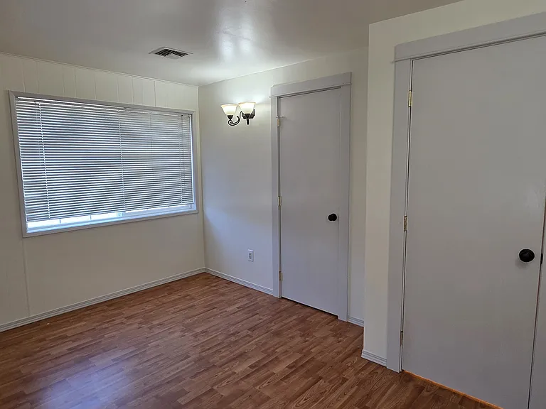 342 Norman Ave — Photo 11