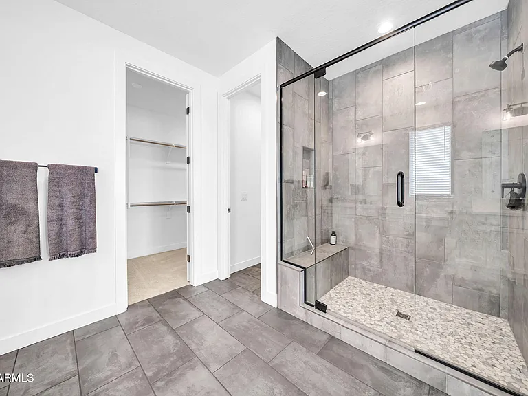 17329 W Gretna St — Photo 36