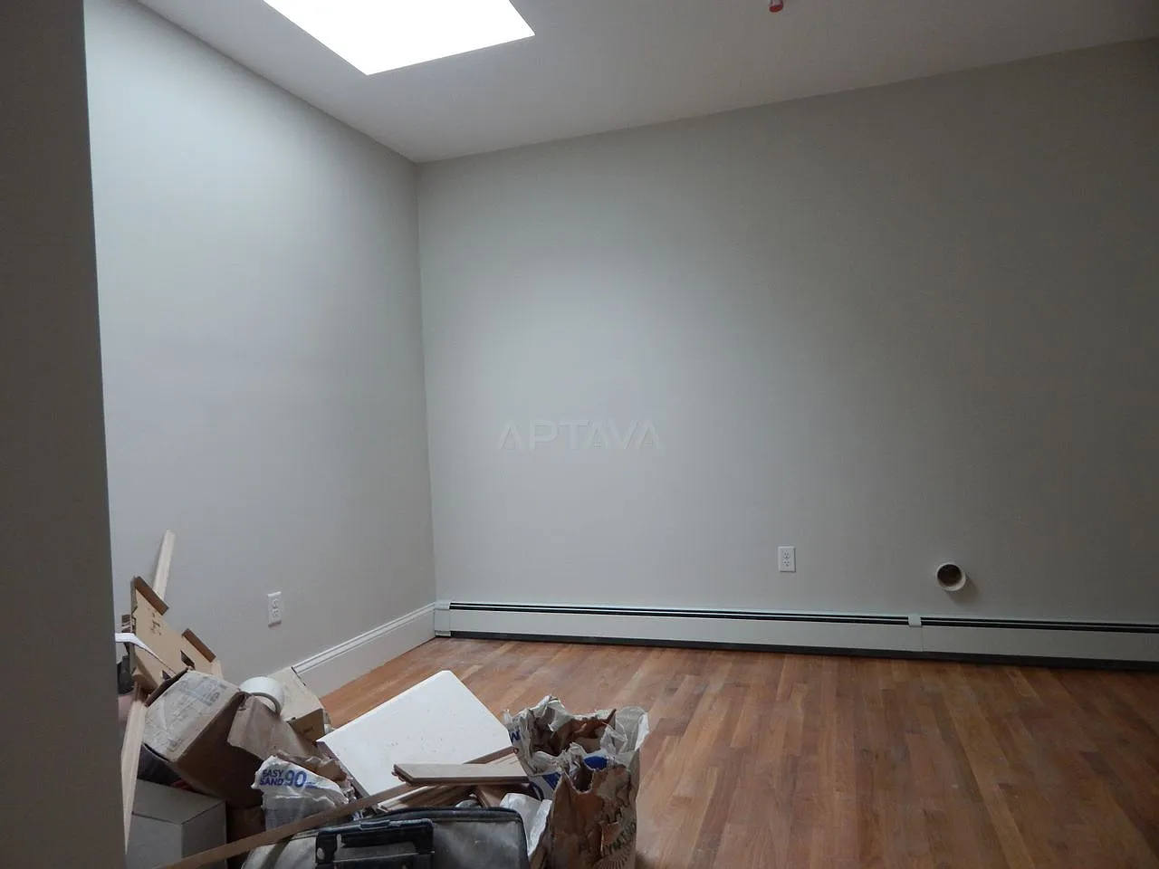 Ball Square / Spring Hill area, 5 bedroom, 2 bathroom apartment — Photo 4
