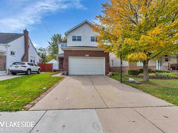 4th image of 22636 Doremus St