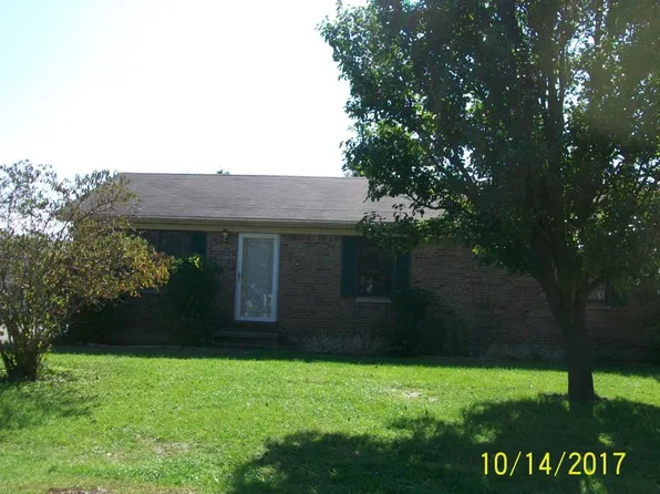 104 W End Dr, Lawrenceburg, KY 40342