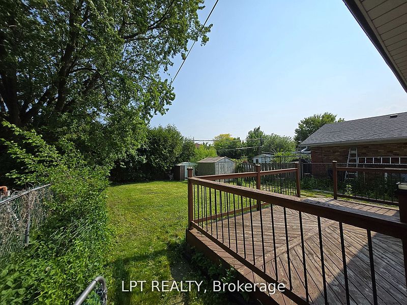 Toronto House for rent - 3 Bedrooms — photo 16