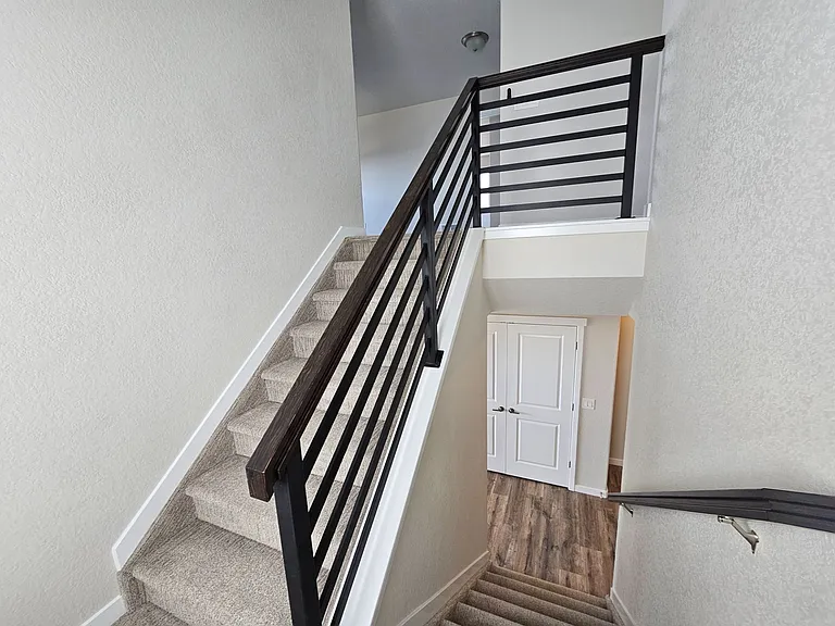 1853 Clayhouse Dr — Photo 15