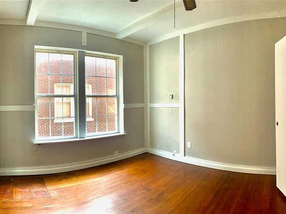 4th image of 2449 Cleveland Blvd