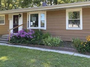 2098 Ala St, Burton, MI 48519
