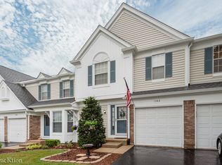1542 Apple Grove Ln #1542, Westmont, IL