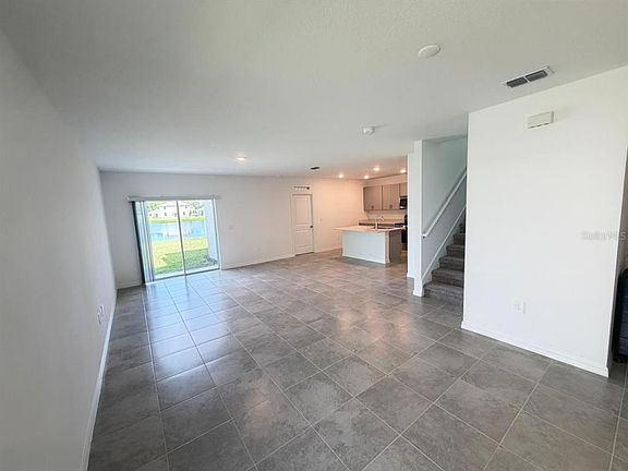 2nd image of 5423 Crown Point Rd
