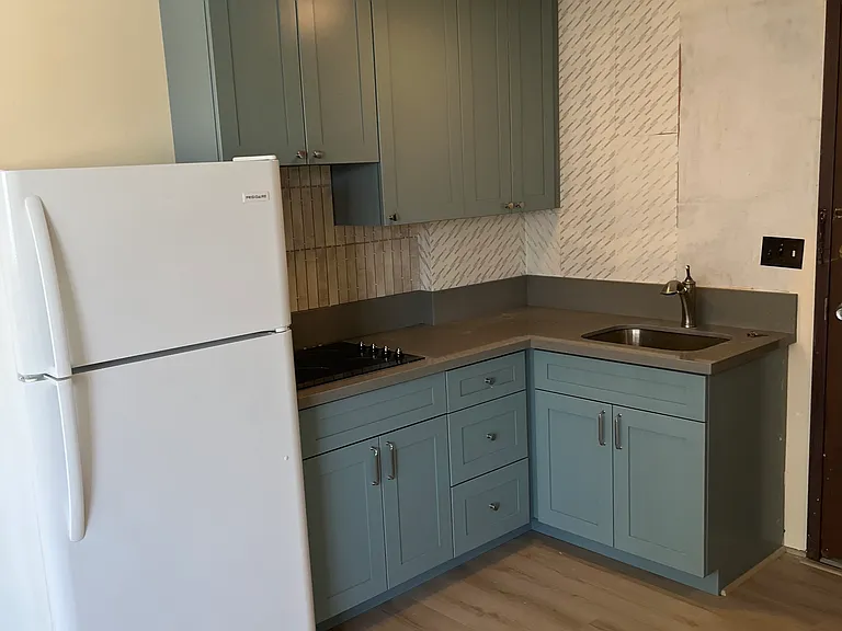1560 Kanunu St #1310 — Photo 11