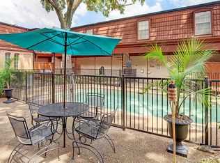 3401 Timmons Ln APT 4, Houston, TX 77027