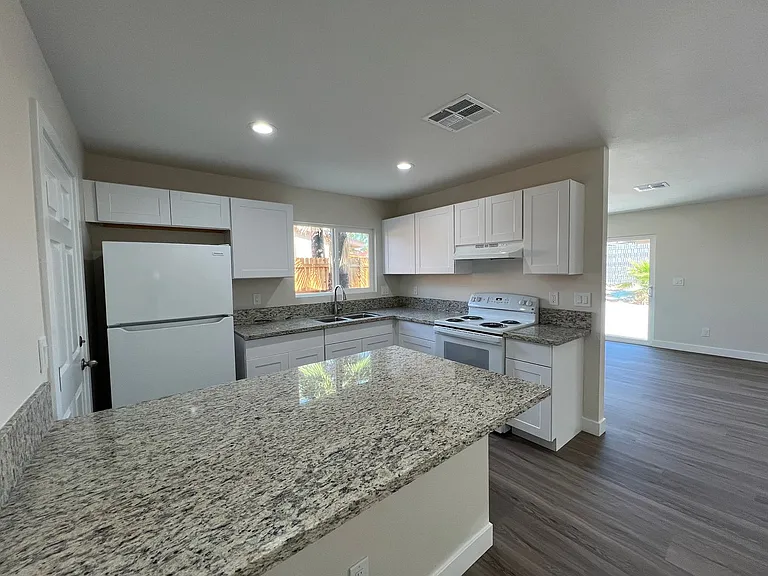 3608 W Bonanza Rd #1 — Photo 3