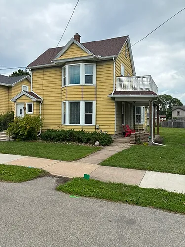 250 W 10th Ave Photo 1
