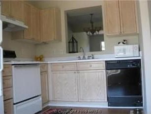 4th image of 46702 Sandalwood Sq