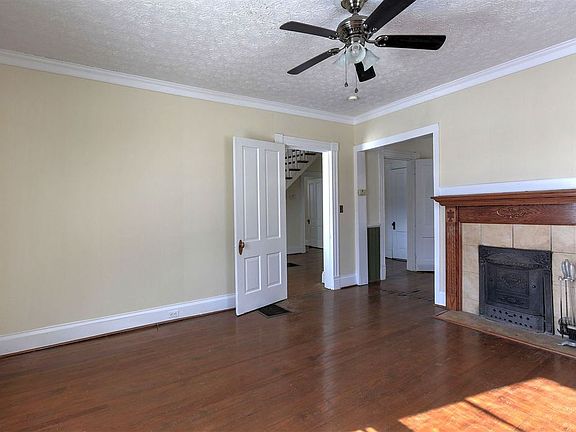 4th image of 206 Ellisville Dr