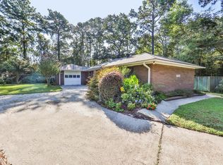 1802 Tickner St, Conroe, TX 77301