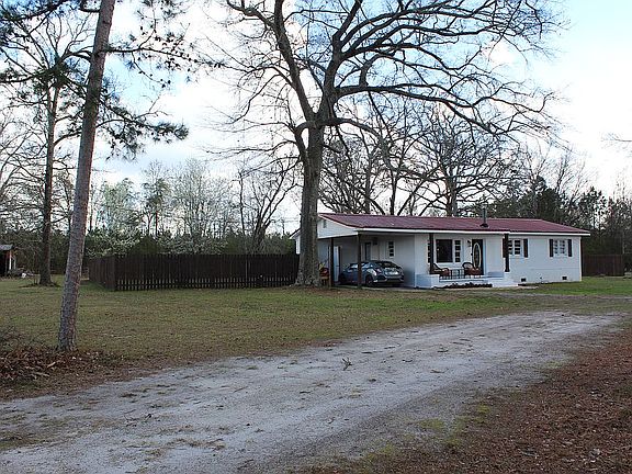 3rd image of 219 Rainbow Rd