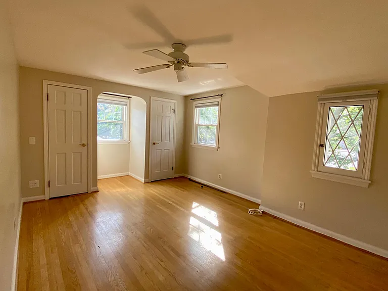 192 Rhinecliff Dr — Photo 7