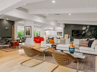 8015 Briar Summit Dr, Los Angeles, CA 90046