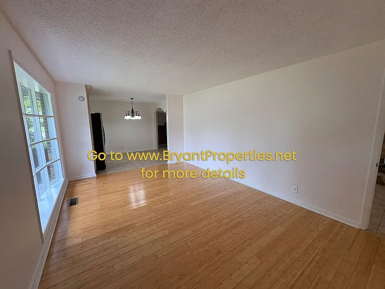201 Silo Ct — Photo 7