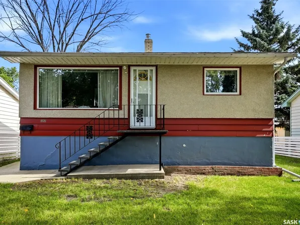 1257 Lindsay Street, Regina, SK S4N 3B4