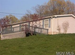 55 Quail Ln, Saint Marys, WV 26170