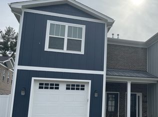 4206 Taylor Cove Ct, Louisville, KY 40220