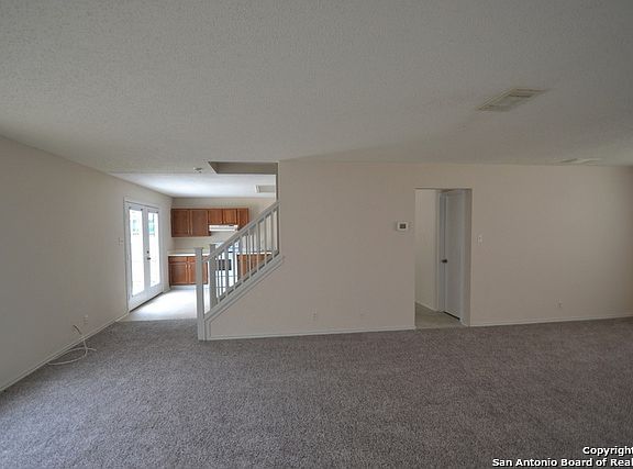 5th image of 9951 Kelton Dr