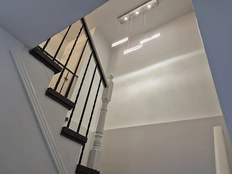 Top Floor Entrance