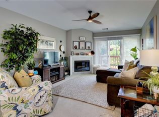 322 Persimmon Dr, Yorktown, VA 23693