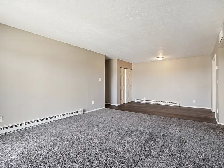 Oakwood Apartments — Photo 19