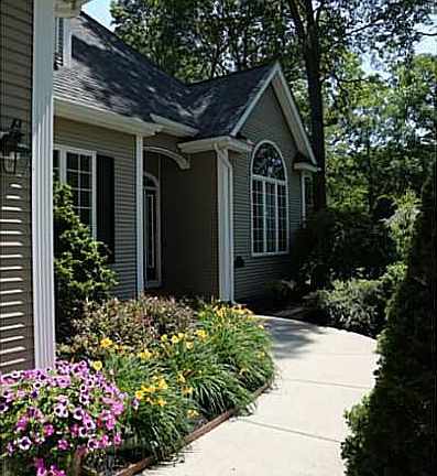 3rd image of 126 Olde Mill Ln