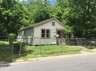 636 East St, Opelousas, LA 70570