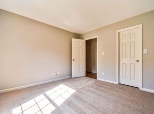 1017 Starkland Way, Holly Springs, NC 27540