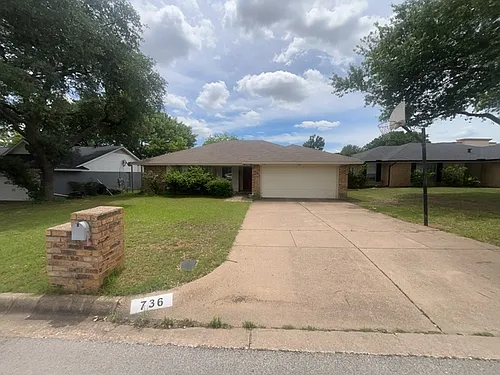 736 Montvale Dr Photo 1