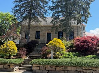 2294 Providence Rd, Northbridge, MA 01534