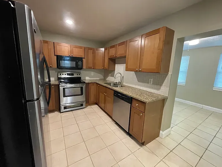 108 Glen Ridge Ave — Photo 6