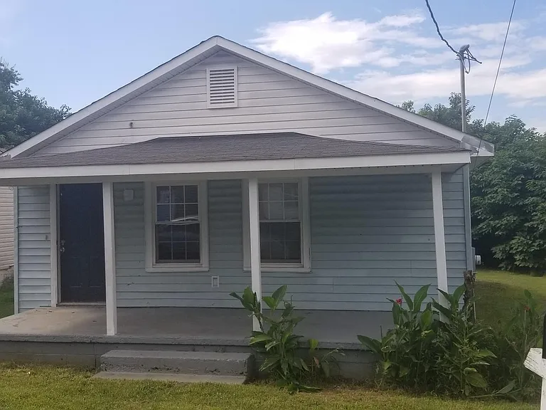 2407 Wakefield St — Photo 1