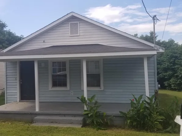 2407 Wakefield St, Hopewell, VA 23860