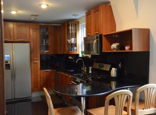 21 Leonard Ave, Tenafly, NJ 07670