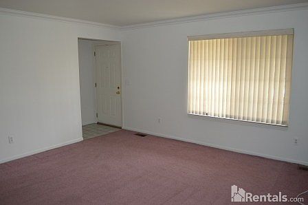 2nd image of 16996 Cristina Ct