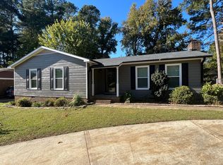 909 SW Maynard Rd, Cary, NC 27511