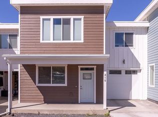 215 Wheatland Ct, Moscow, ID 83843