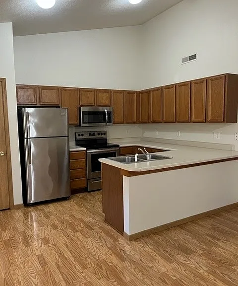 680 N Pleasant Hill Blvd #6 — Photo 2