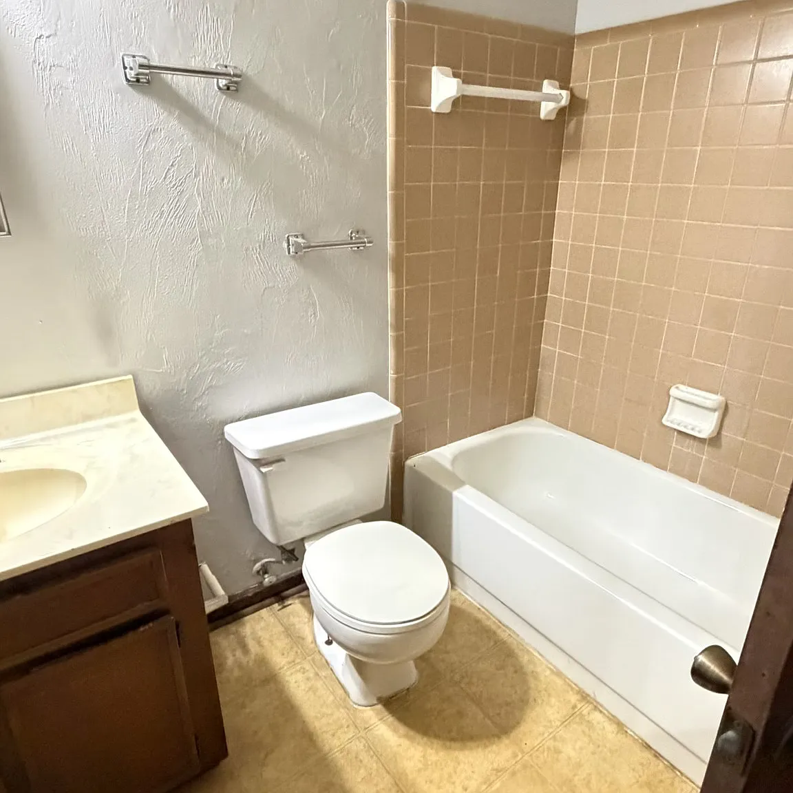 2 bed, 934 sqft, $1,250 — Photo 4